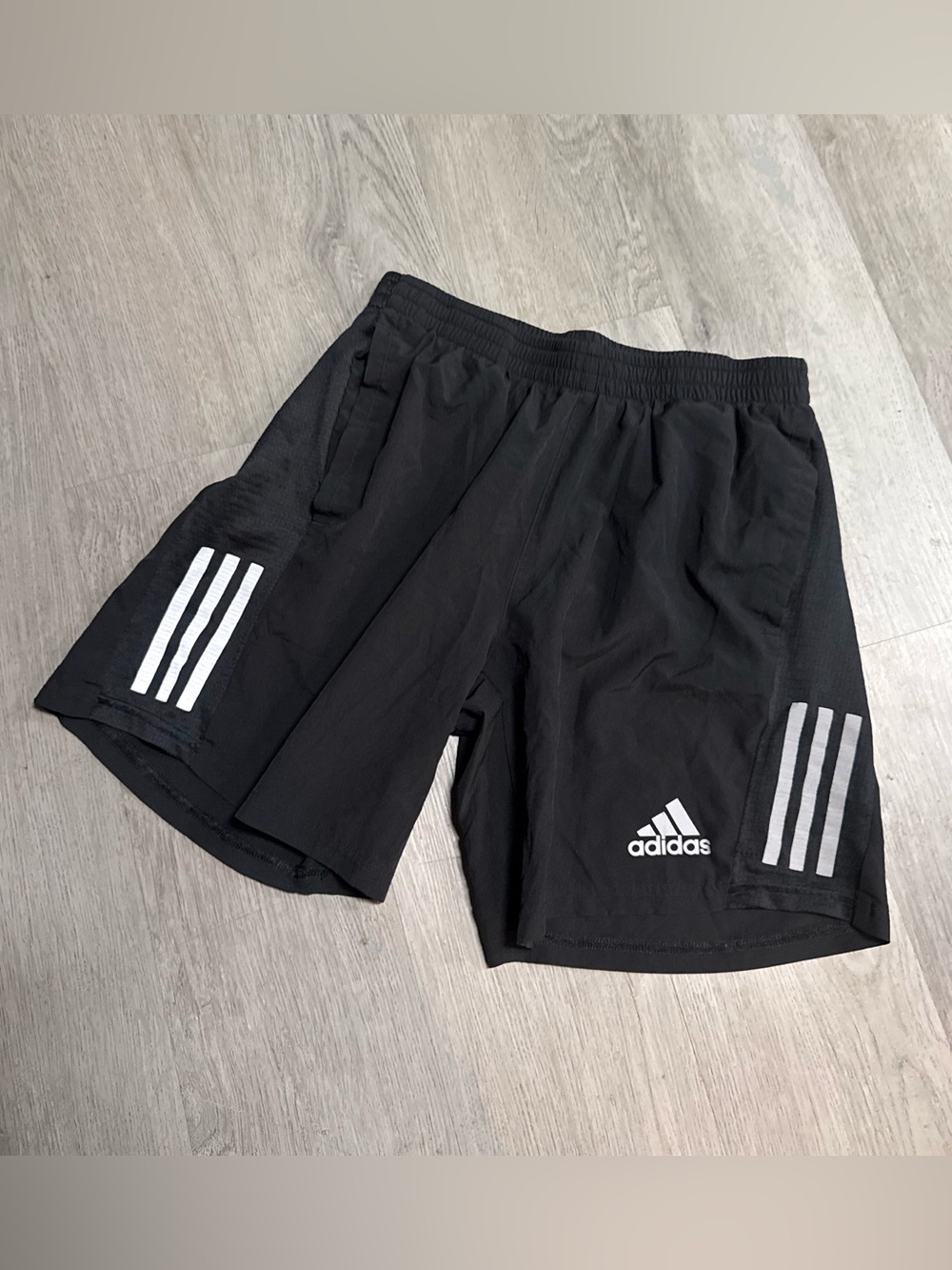 •ADIDAS• RUNNING SHORTS